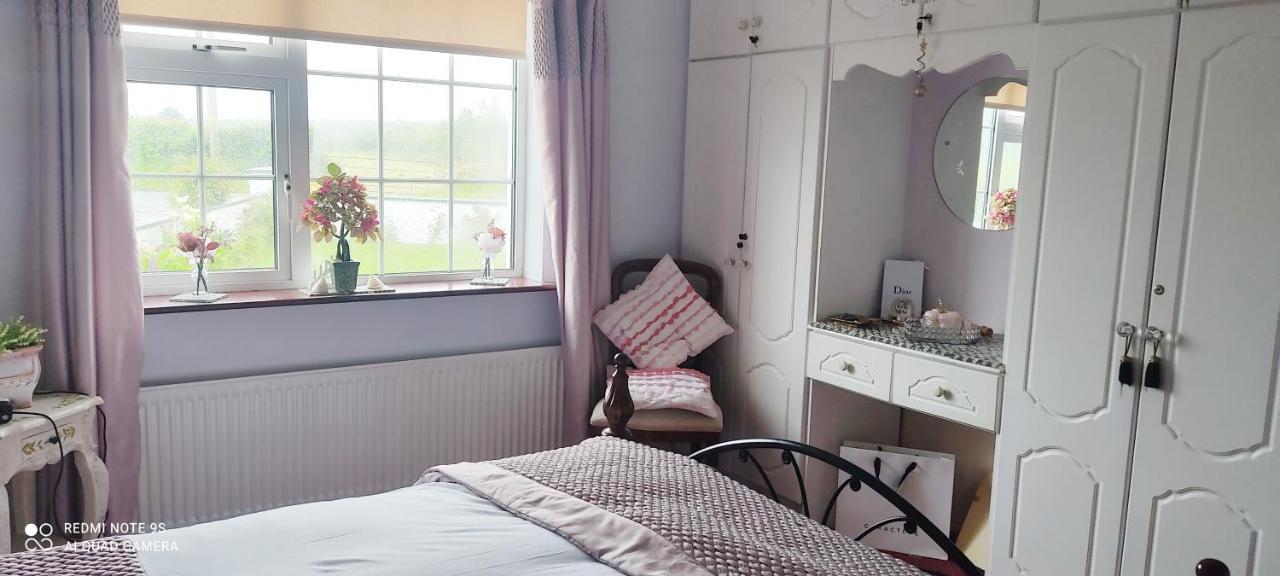 Cozy Cottage Retreat In Listowel Pet Friend מראה חיצוני תמונה