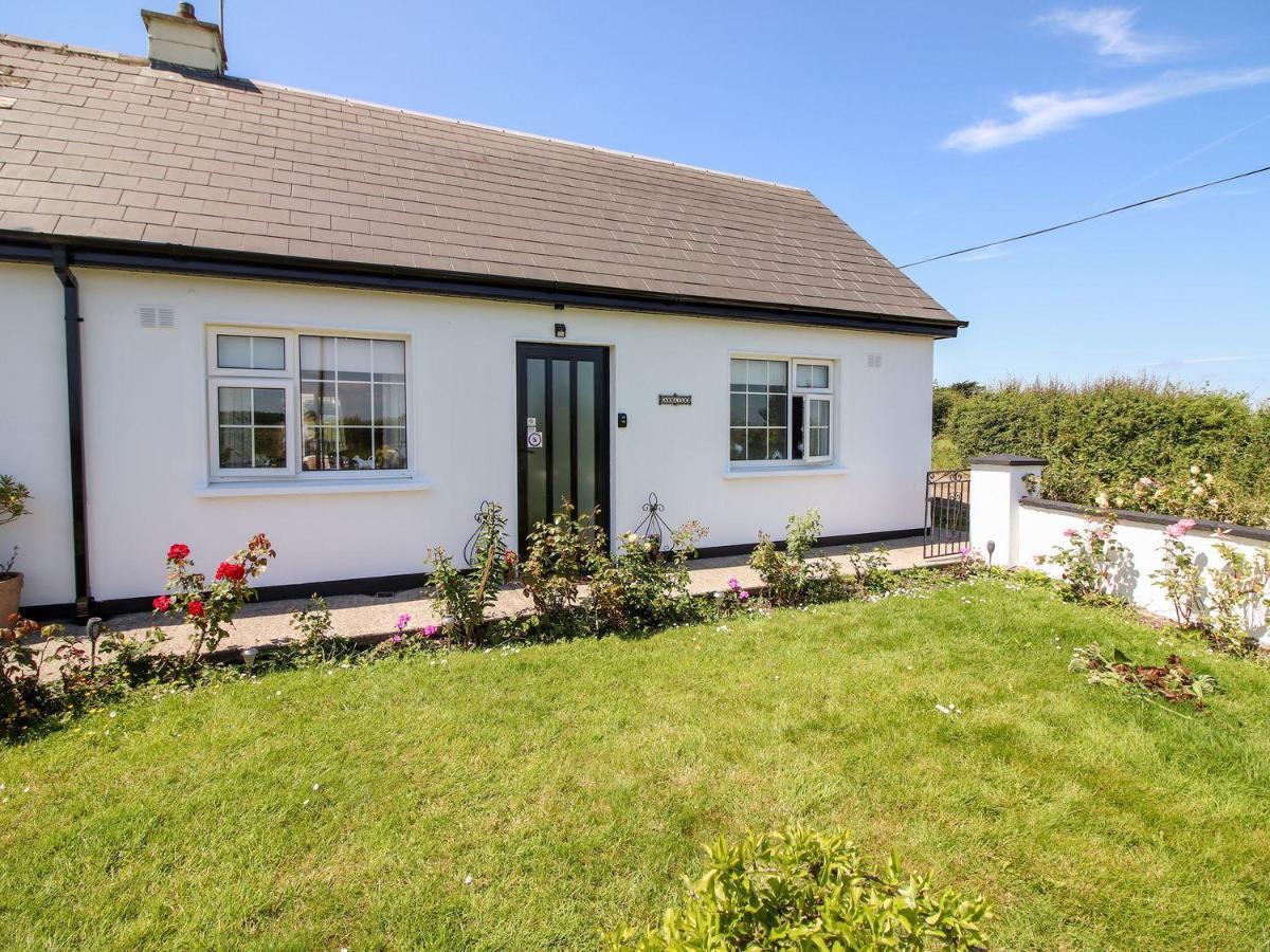 Cozy Cottage Retreat In Listowel Pet Friend מראה חיצוני תמונה